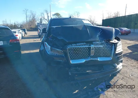 2021 Lincoln Navigator Reserve L z USA, uszkodzony, nr VIN 5LMJJ3LT7MEL05098